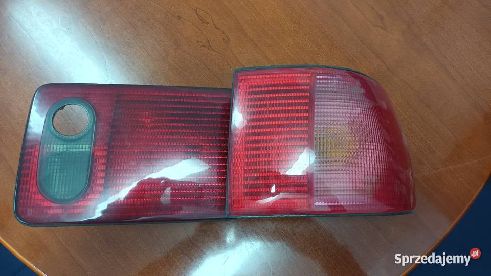 Lampy tylne A8 D2 prawa strona KOMPLET osobowe pomorskie Starogard Gdański sprzedam