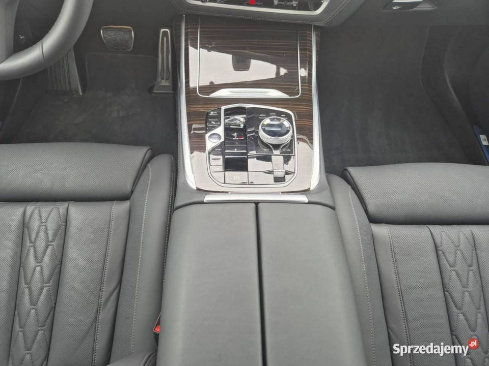 BMW X7 G07 2019 340KM Komorniki