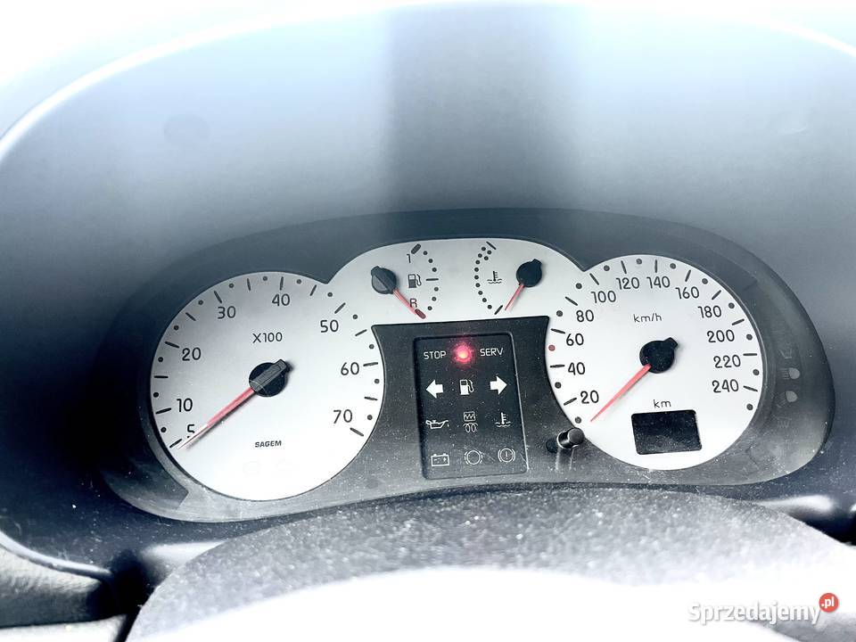 Doinwestowane ekonomicznie Renault Clio II 2000 Clio Siemianowice Śląskie
