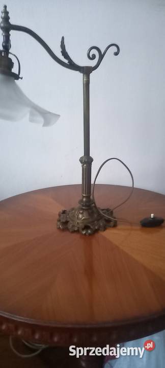 Secesyjna bogato zdobiona lampka z mosiądzu łódzkie Skierniewice