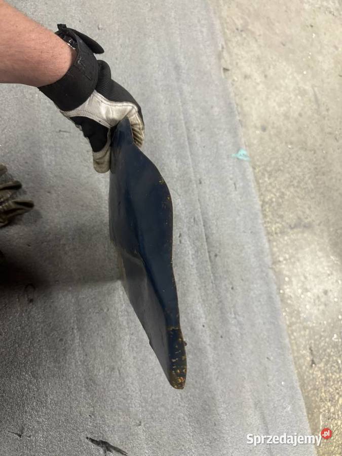 Boczek prawy metalowy WSK sport Pozostałe Mielec sprzedam