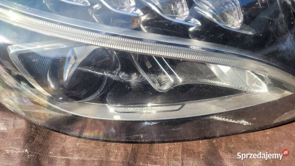 LAMPA PRAWA PRZÓD REFLEKTOR MERCEDES W205 FULL sprzedam