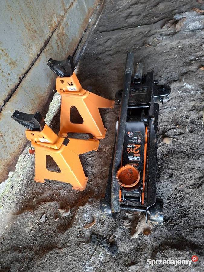 Lewarek 25 tony dwie kobylki 3 tony