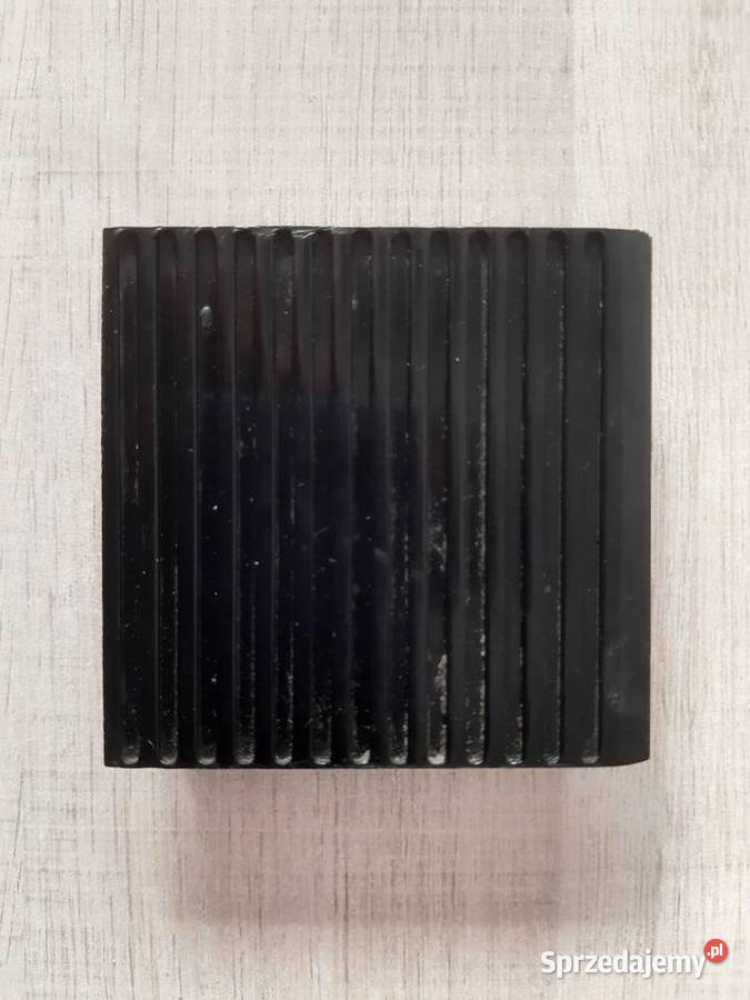 Zaślepka maskownicy Fiat 125p Wyposażenie wnętrza Starachowice sprzedam