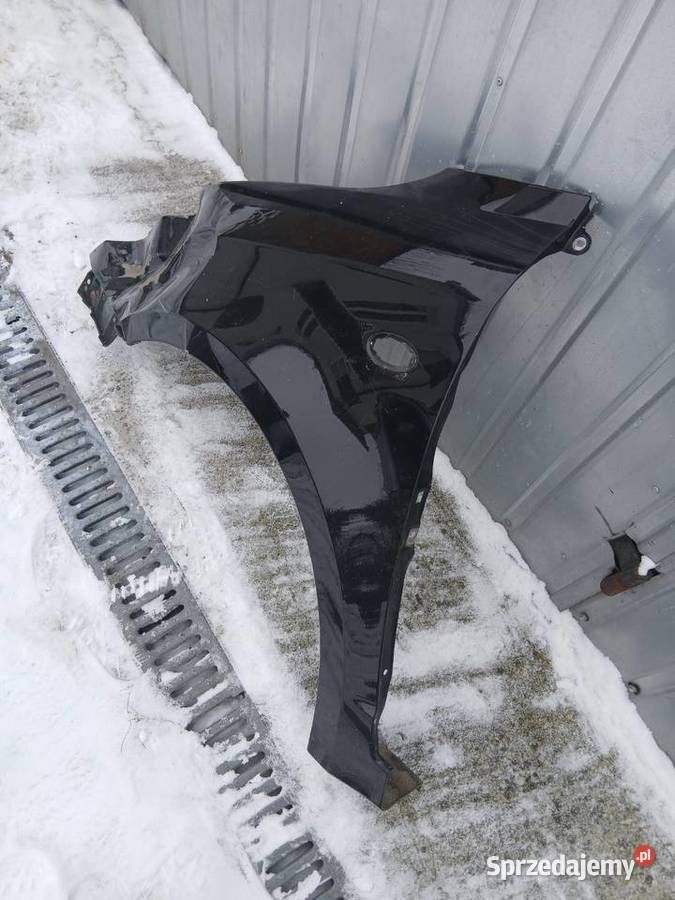 Błotnik suzuki swift Zwoleń sprzedam