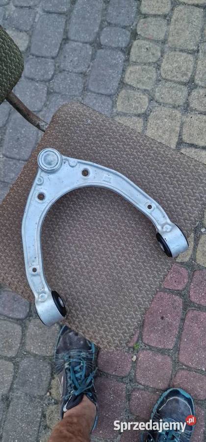 Q7 wachacz nowy Motoryzacja Warszawa
