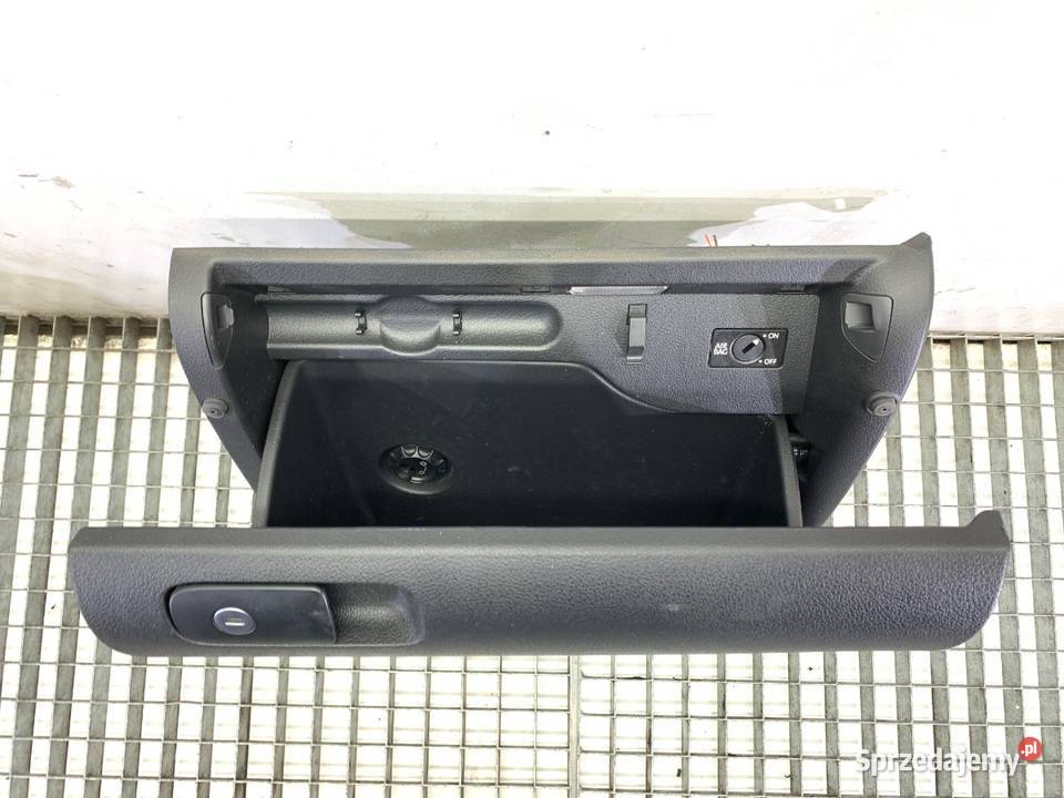 SCHOWEK PASAŻERA VW TIGUAN SUV 0718 5M1857097N