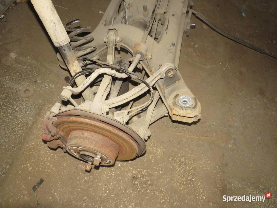 ZAWIESZENIE PRAWE TYLNE KOMPLET MERCEDES W204 Zestawy zawieszenia lubelskie
