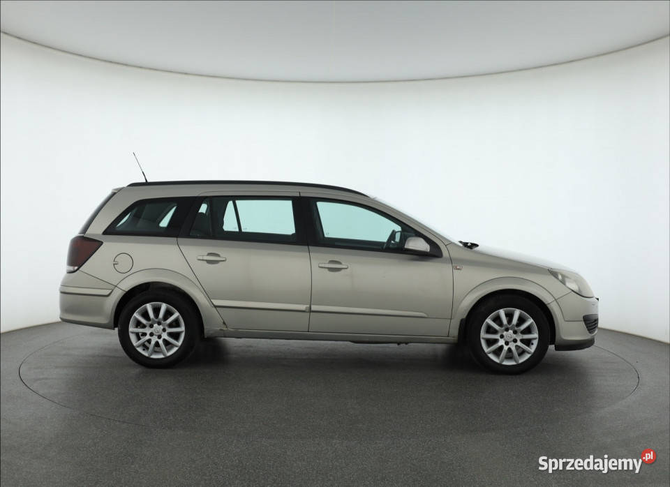 Opel Astra 18 16V Kombi Piaseczno