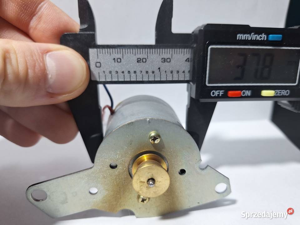 Silnik silniczek do magnetofonu SHARP BFG2L71