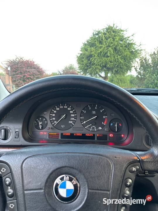 Sprzedamzamienię BMW e39 528i