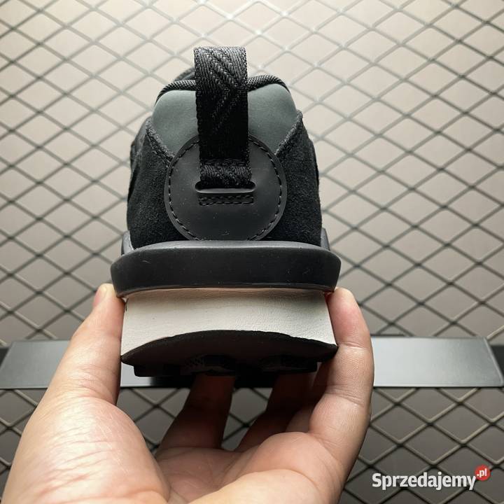 Nike Sacai x Zegama Dome buty sportowe rozmiar mazowieckie