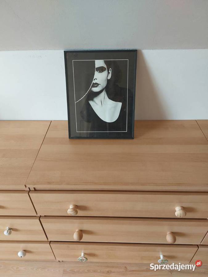 obraz Kobieta w czarnym Kamionki