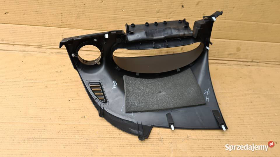 Mazda 6 GH ramka licznika deska rozdzielcza Legnica