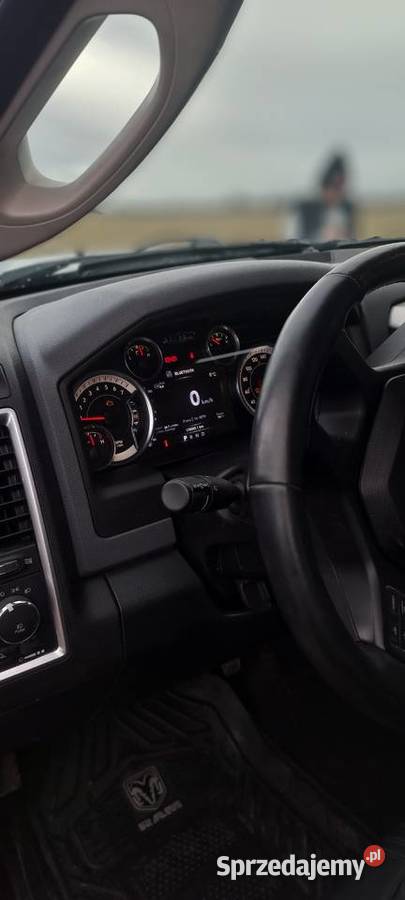 Dodge ram 1500 Obojna