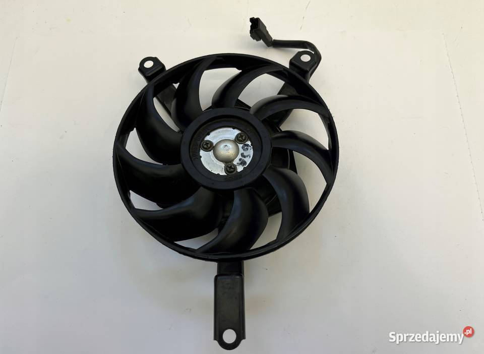 SUZUKI GSR 600 0610 Wentylator Wiatrak chłodnicy Łobżenica