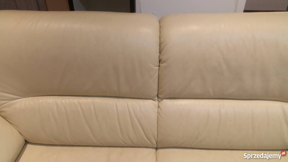 Skórzana sofa dwuosobowa z funkcją spania