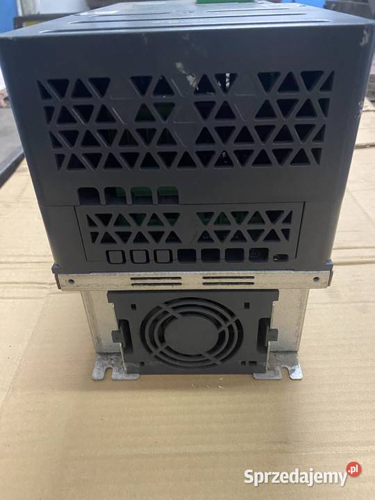 Falownik SCHNEIDER ALTIVAR 340 22KW ATV340D22N4E Głowno
