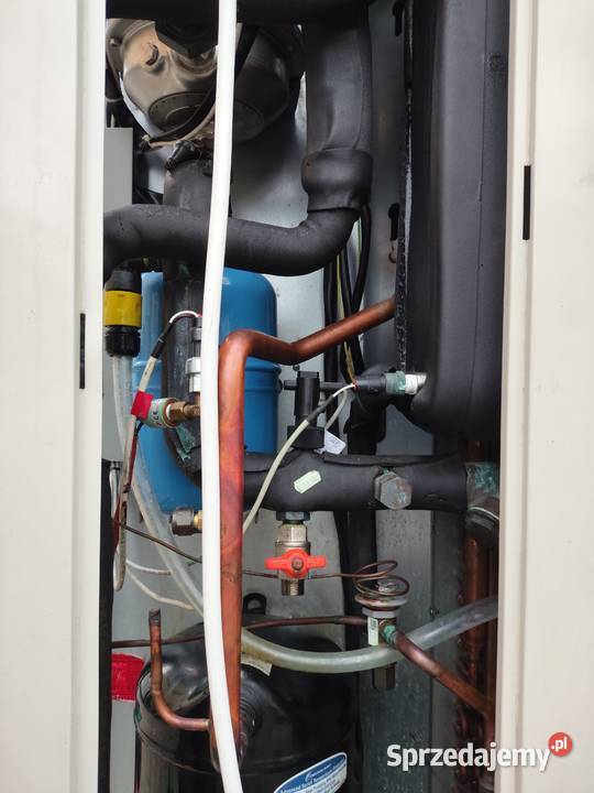 Chiller Agregat Wody Lodowej Carrier 2130kW Szczecin