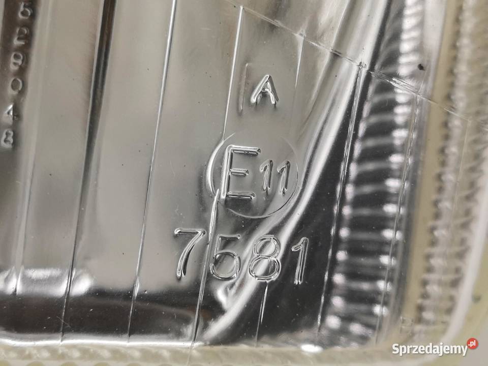 LAMPA PRAWY PRZÓD FORD CORTINA 7683 MK4 MK5 NOWA sprzedam