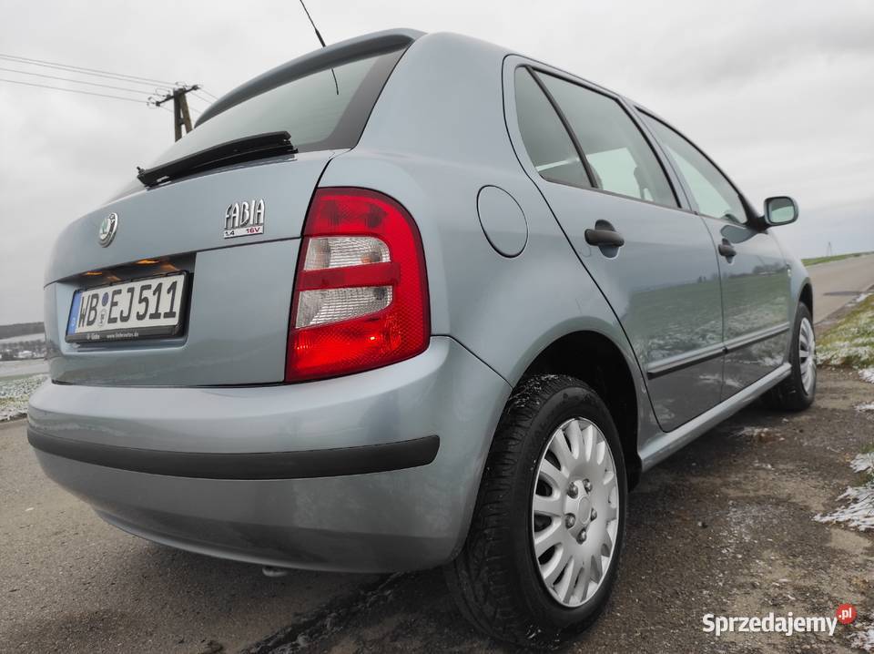 Skoda Fabia 14 16V 75 81000 z Niemiec lakier metallic sprzedam