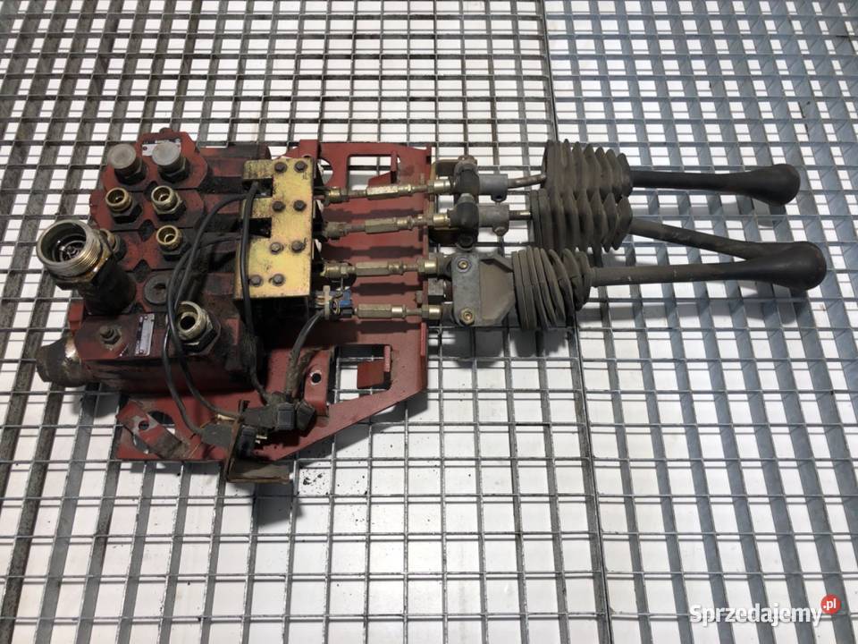 ROZDZIELACZ HYDRAULICZNY 1525503474 ciężarowe