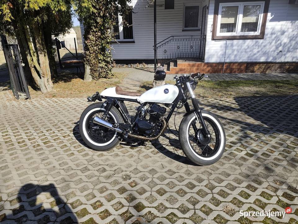 Honda 125 Custom cafe racer Motoryzacja