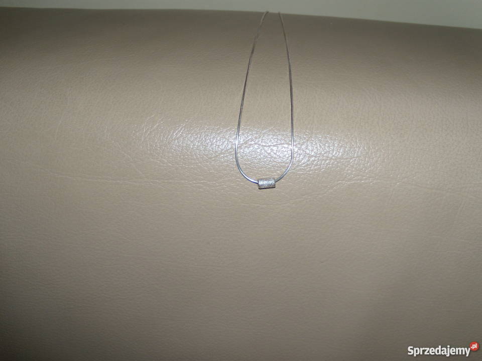 Srebrna zawieszka na srebrnym łańcuszku Warszawa