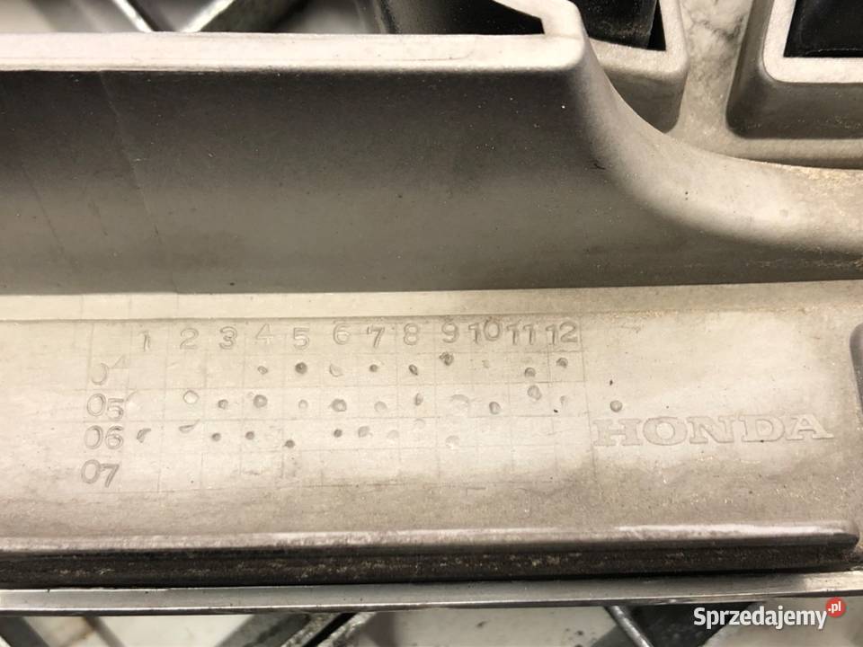 ATRAPA GRILL HONDA FRV Minivan KRATA