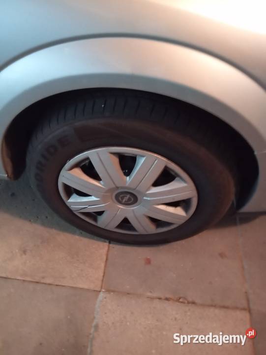 Sprzedam opla Astra h Astra Hutki