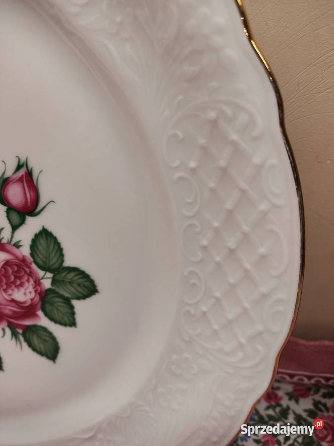 Talerz porcelanowy z kwiatowym wzorem Schumann