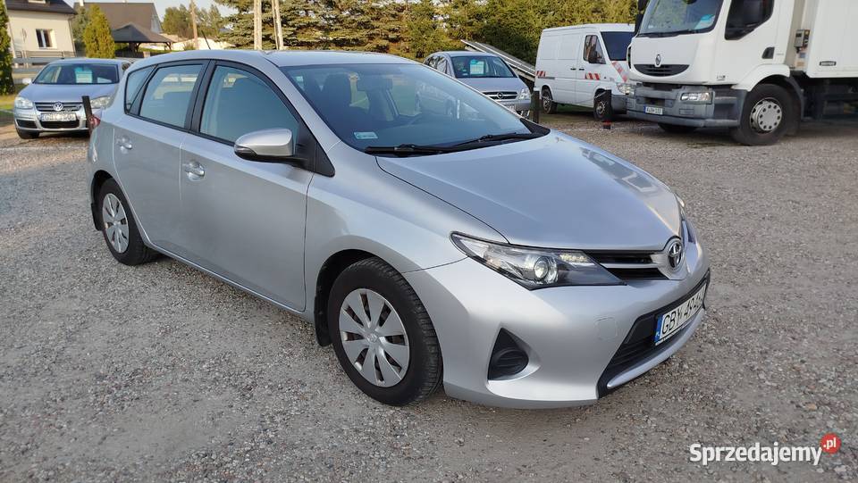 Toyota Auris 13 benzyna Polski Salon Serwisowany