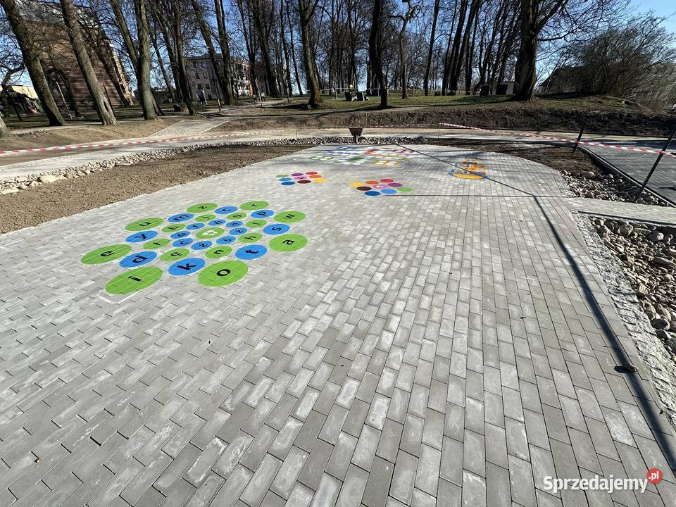 Alfabetgra podwórkowa chodnikowa Strefy Gier Gliwice