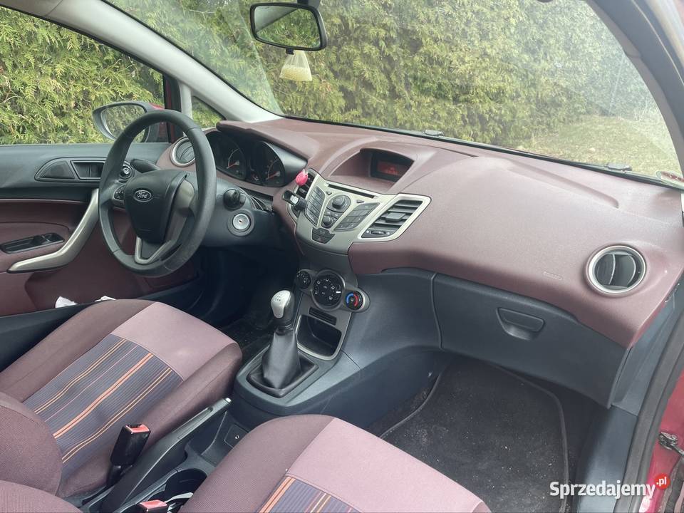 Ford Fiesta 125 benzyna manualna Fiesta Sompolno sprzedam