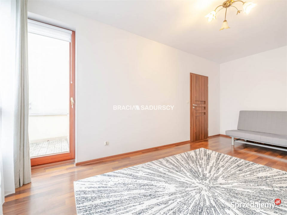 wynajmu mieszkania Kraków 45m2 2 pokoje
