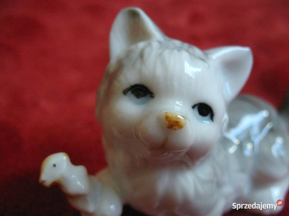 Kot mały kotek z myszką porcelana 7 x 11 x 4 mazowieckie Siedlce