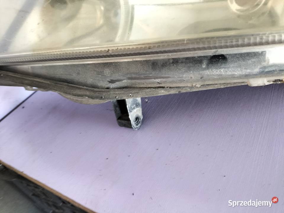 Lampa prawy przód LEWA Opel Astra G II 2 Lewe Oświetlenie lubelskie