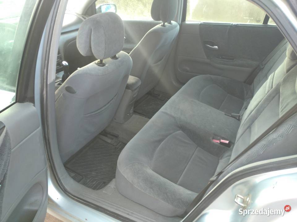 Renault Laguna II 16 benzyna 2003 długie opłaty