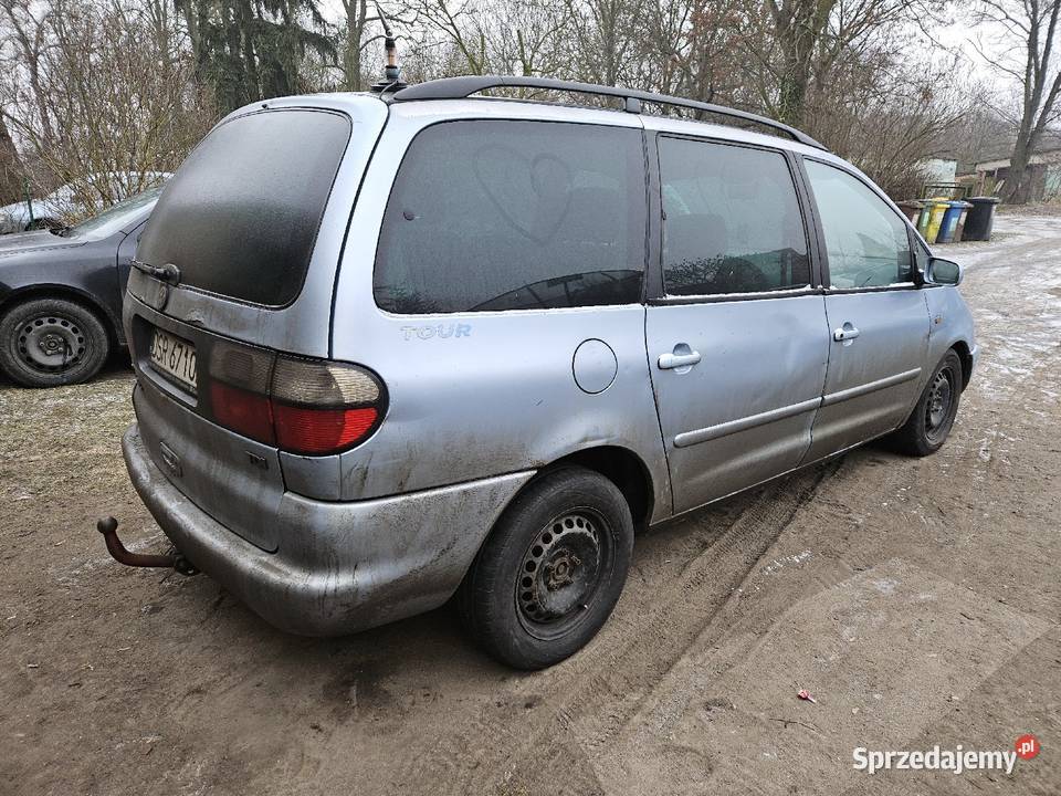 Vw sharan 19tdi 110koni Tour 1898cm3 Chełm