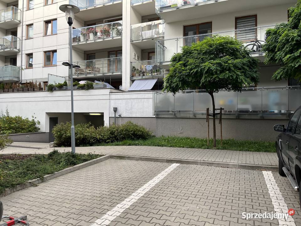 Miejsce parkingowe zewnętrzne Osiedle wielkopolskie Poznań