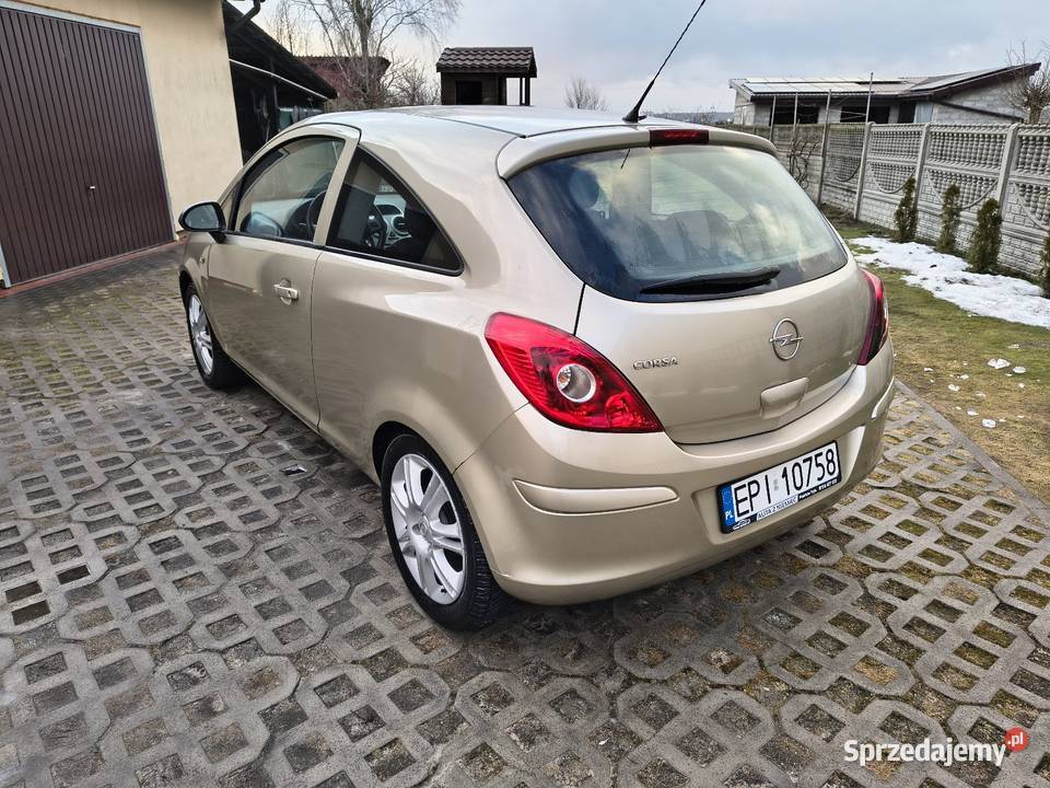 Opel Corsa 12 VAT marża Glinnik