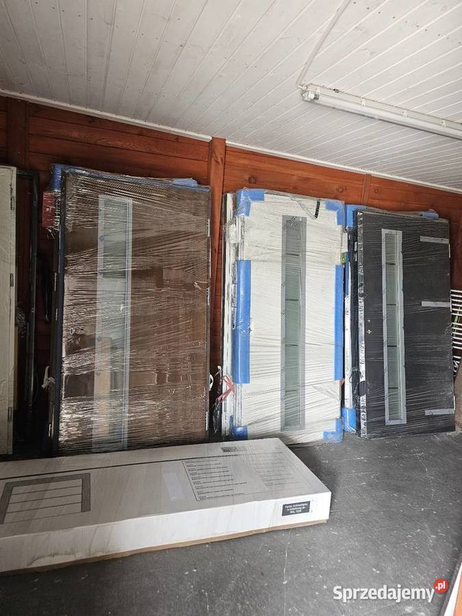 Drzwi zewnętrzne nowe 110 x 210 pasywne Drzwi zewnętrzne Drzwi zewnętrzne Stęszew