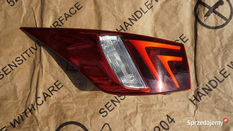 Lampa prawy tył Lexus IS300H 8155053280 Ostrów Mazowiecka