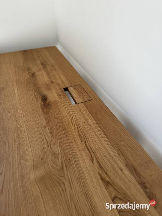 Biurko elektryczne z blatem dębowym Złochowice