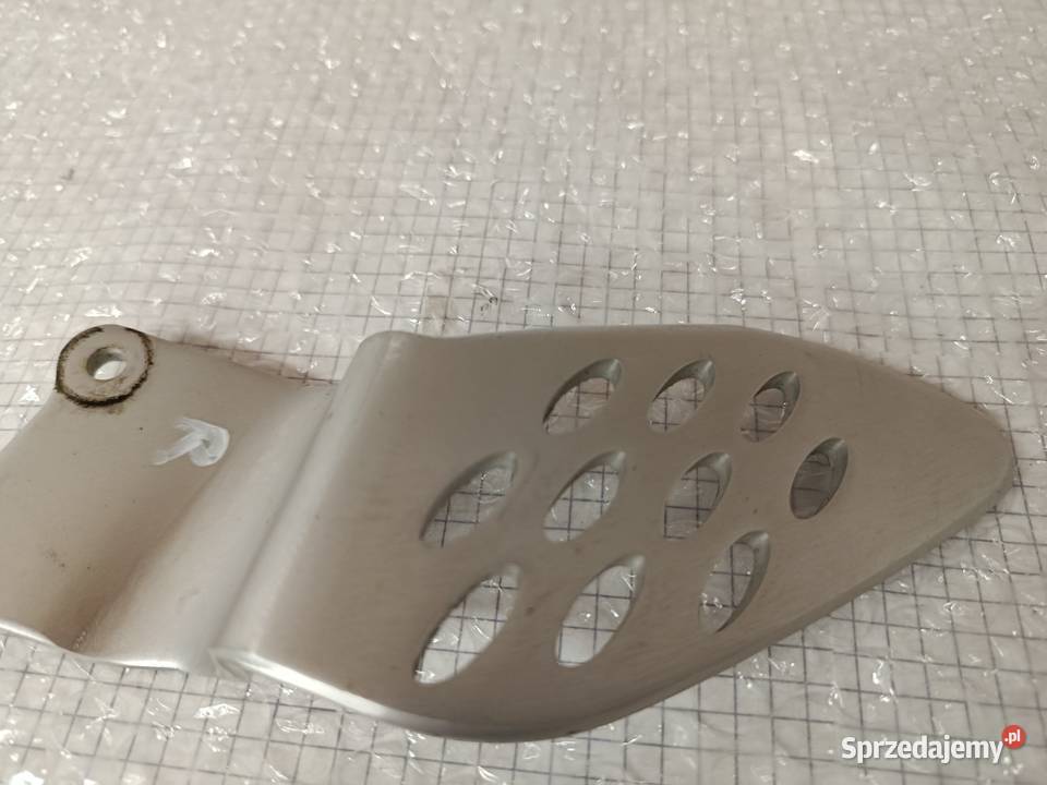 Yamaha R1 RN 12 osłona seta blaszka prawa R