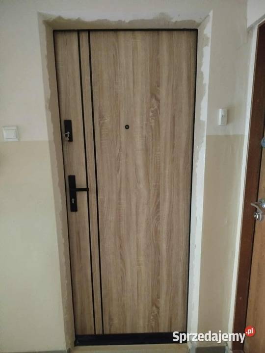 Drzwi zewnętrzne z montażem do bloku ręki Drzwi zewnętrzne sprzedam