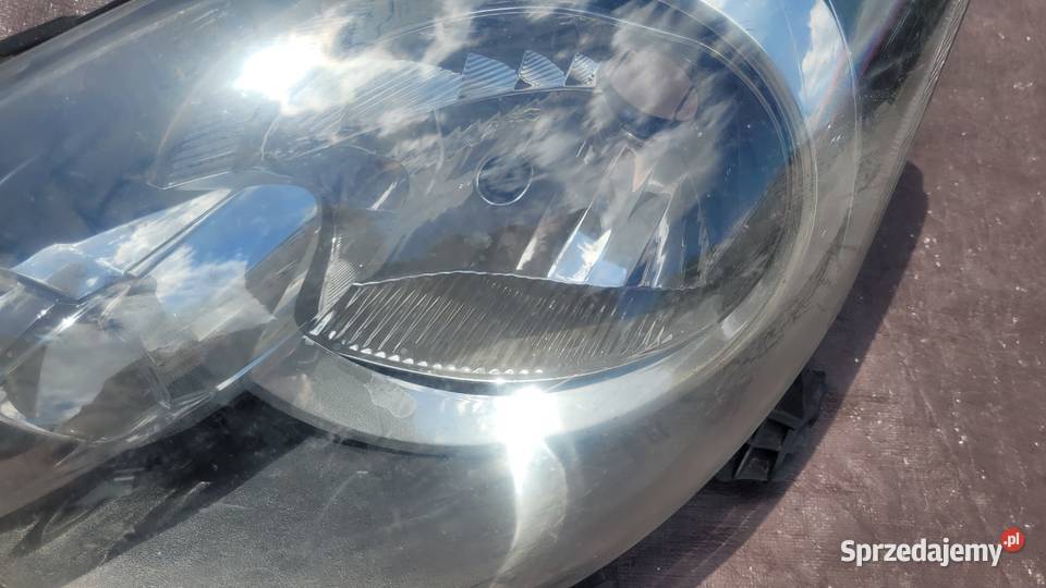TOYOTA AYGO I LEWA LAMPA PRZÓD REFLEKTOR LEWY osobowe Ruda Śląska
