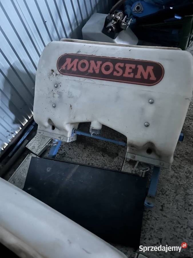 Sprzedam dozownik podsiewcz nawozu do siewnika Pozostałe Nowe Kozłowice