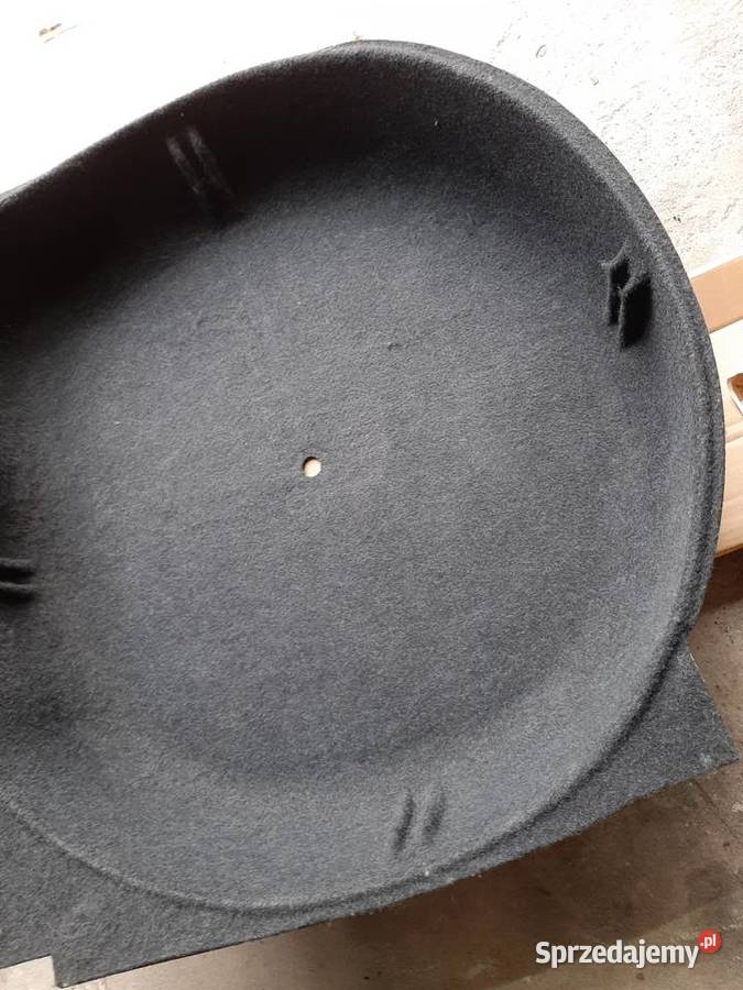 Wkład Wnęka Koła Zapasowego Bagażnika BMW E60 osobowe mazowieckie Szydłowiec