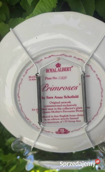 Porcelana zdobiona motywem róż